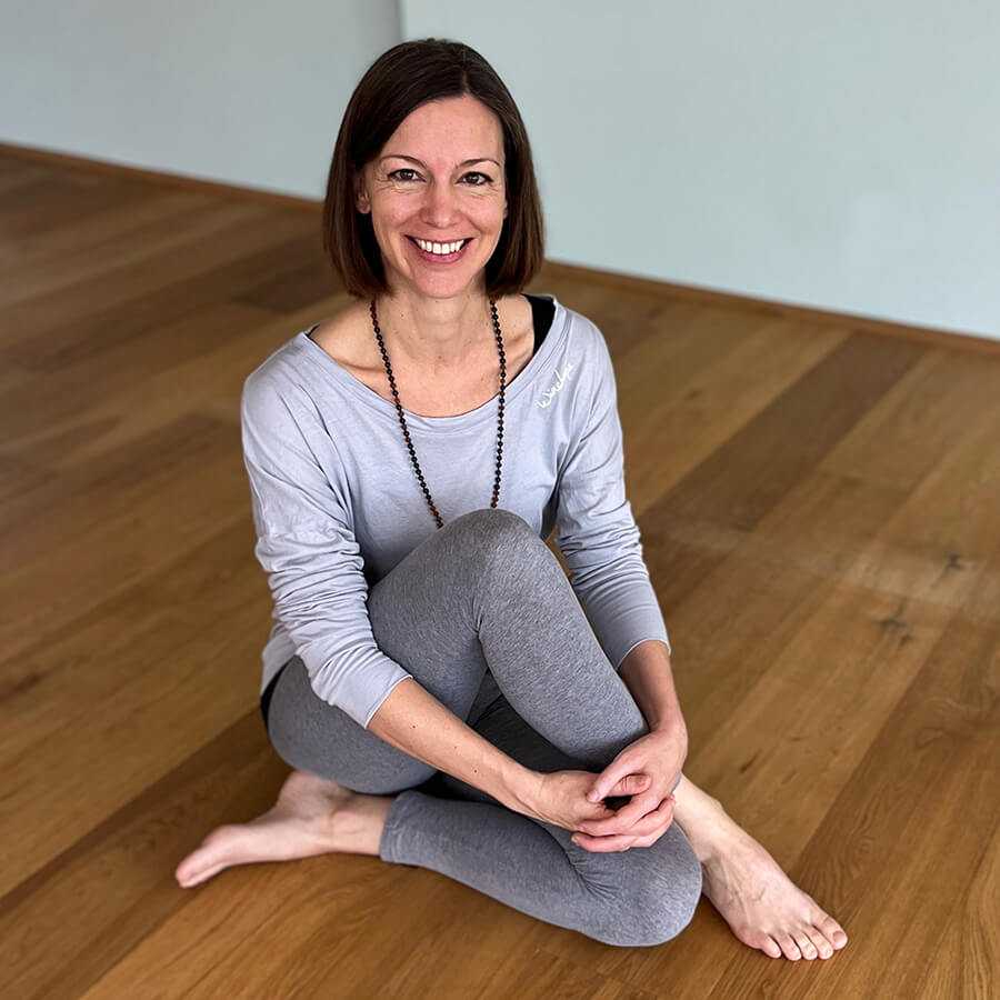 Entspannung durch Hatha Yoga &ndash; Kompaktkurs in Penzberg | Dr. Birgit Greiner